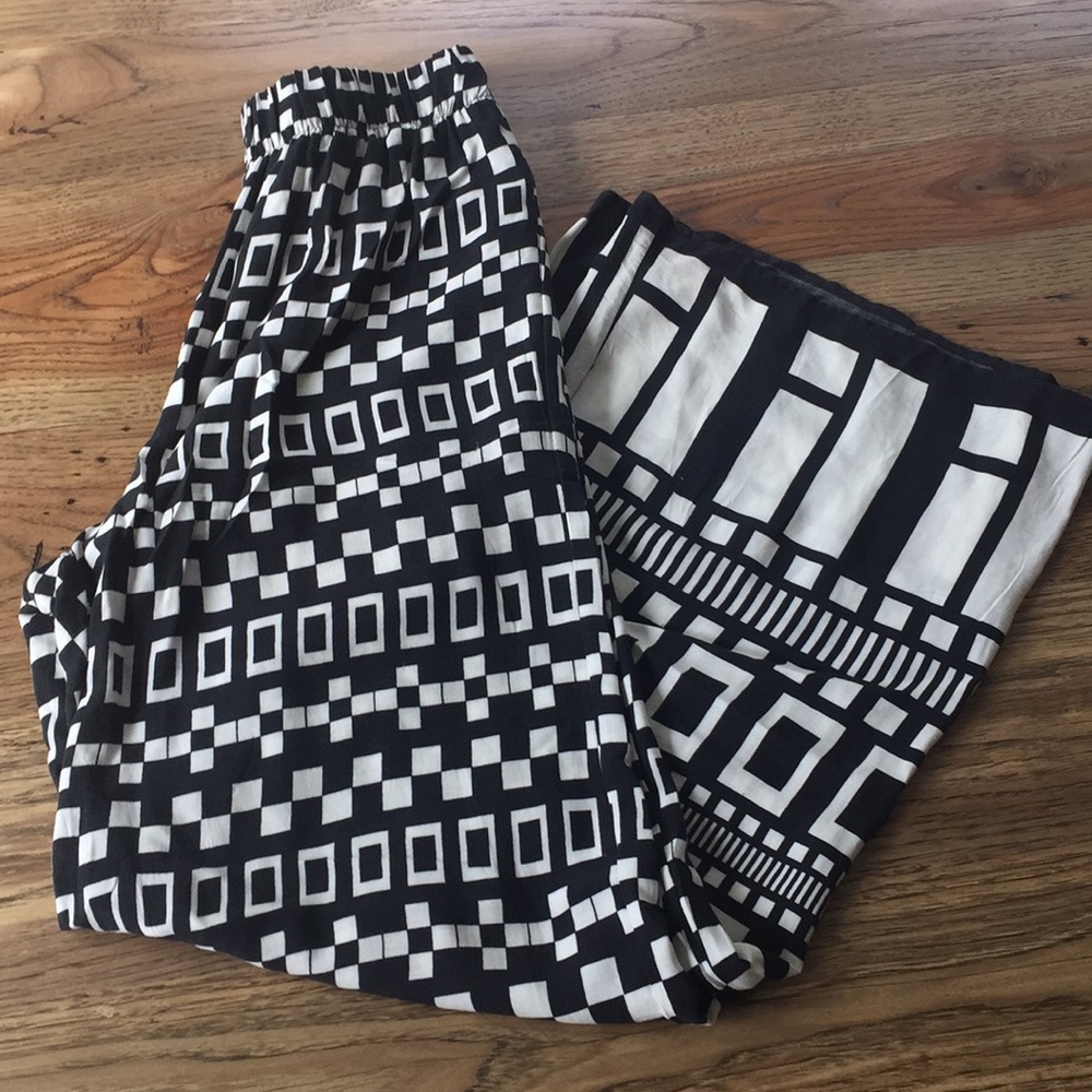 Francesca’s High Waisted Wide Leg Pant